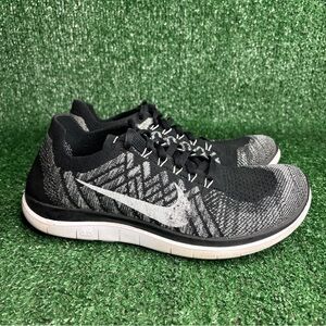 Nike Free 4.0 Flyknit Women's Size 8.5 Running Shoes Black White Oreo